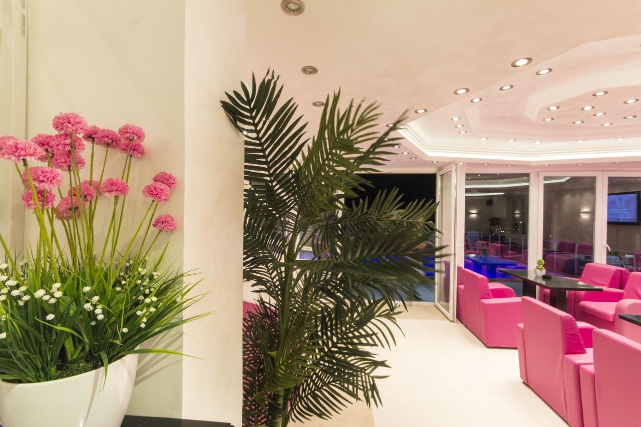 Miami Spa And Wellness Belgrád Kültér fotó