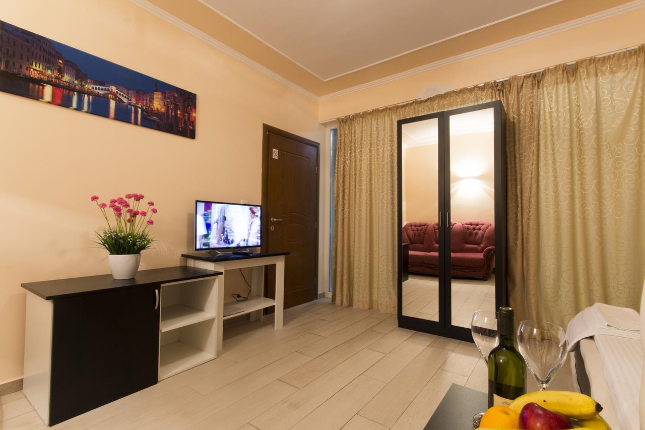 Miami Spa And Wellness Belgrád Kültér fotó