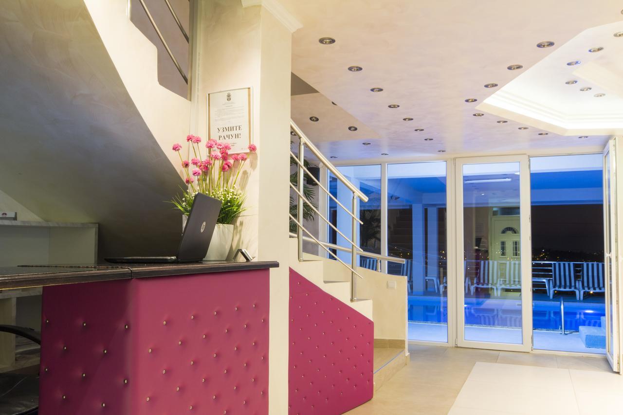 Miami Spa And Wellness Belgrád Kültér fotó